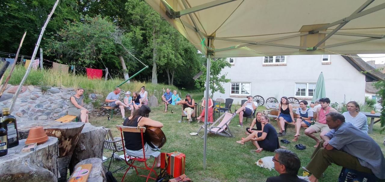 Apartment Vera, Naehe Binz In Traumhafter Alleinlage, 4-8 P. Zirkow Esterno foto